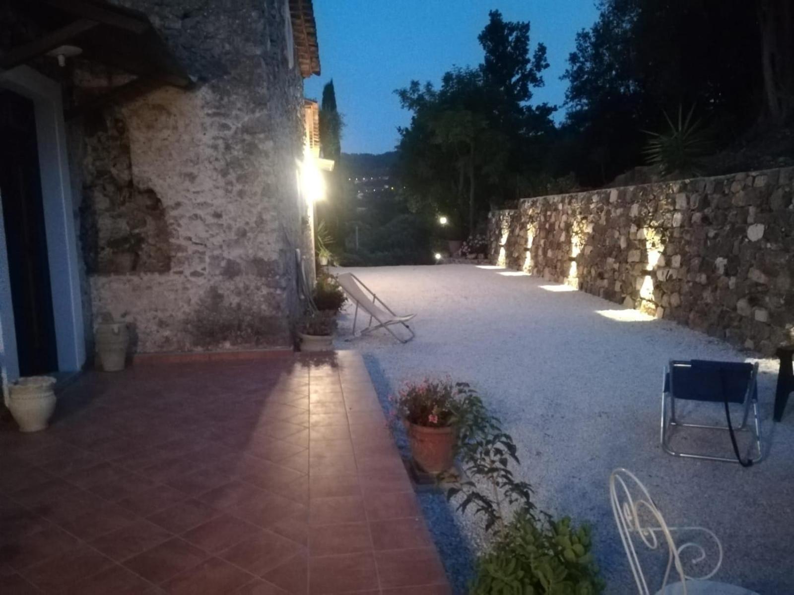 Agrestis Domus Pensionat San Giovanni a Piro Exteriör bild